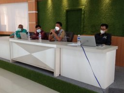 Identifikasi &amp; Pendidikan