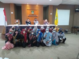 Identifikasi &amp; Pendidikan